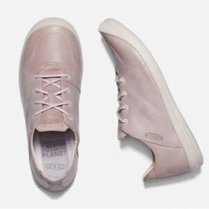 Keen Women's Lorelai II Sneaker size 7